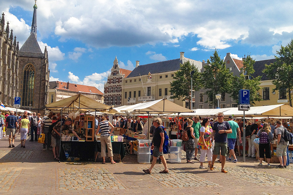 Deventer, the biggest annual book fair in Europe